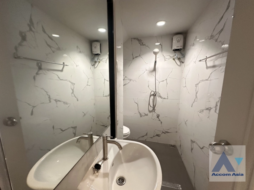 13  3 br Townhouse For Rent in Sukhumvit ,Bangkok BTS Ekkamai at 23 Residence AA43972