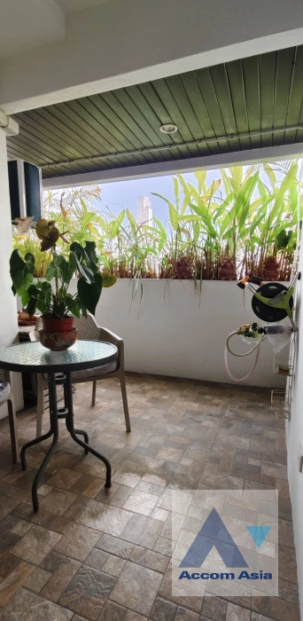 15  3 br Condominium For Sale in Sukhumvit ,Bangkok BTS Nana at Beverly Tower AA43974