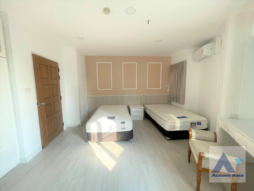 12  3 br Condominium for rent and sale in Sukhumvit ,Bangkok BTS Thong Lo at Fifty Fifth Tower AA43975