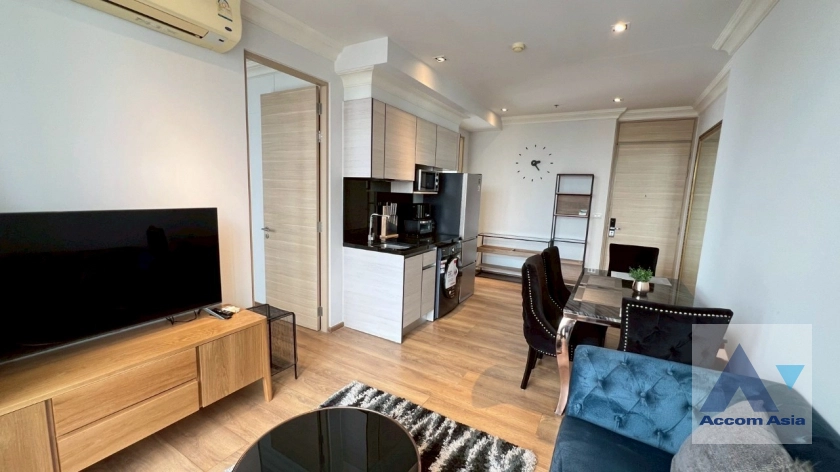 unit 2 Bedrooms  Condominium For Rent in Sukhumvit, Bangkok  near BTS Phrom Phong (AA43984)
