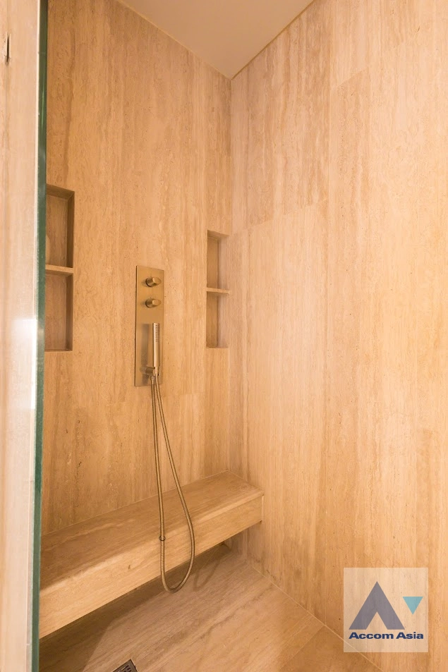 32  2 br Condominium For Rent in Sukhumvit ,Bangkok BTS Phrom Phong at Supalai Oriental Sukhumvit 39 AA43991