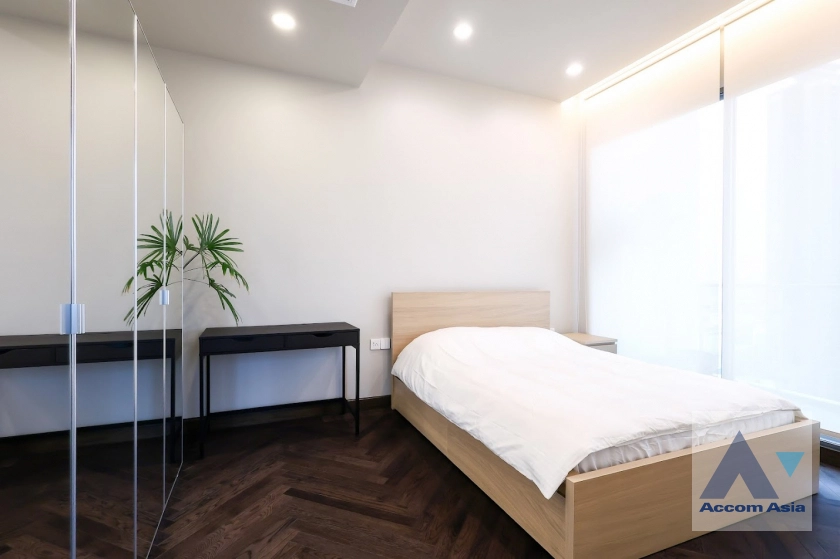 44  2 br Condominium For Rent in Sukhumvit ,Bangkok BTS Phrom Phong at Supalai Oriental Sukhumvit 39 AA43991