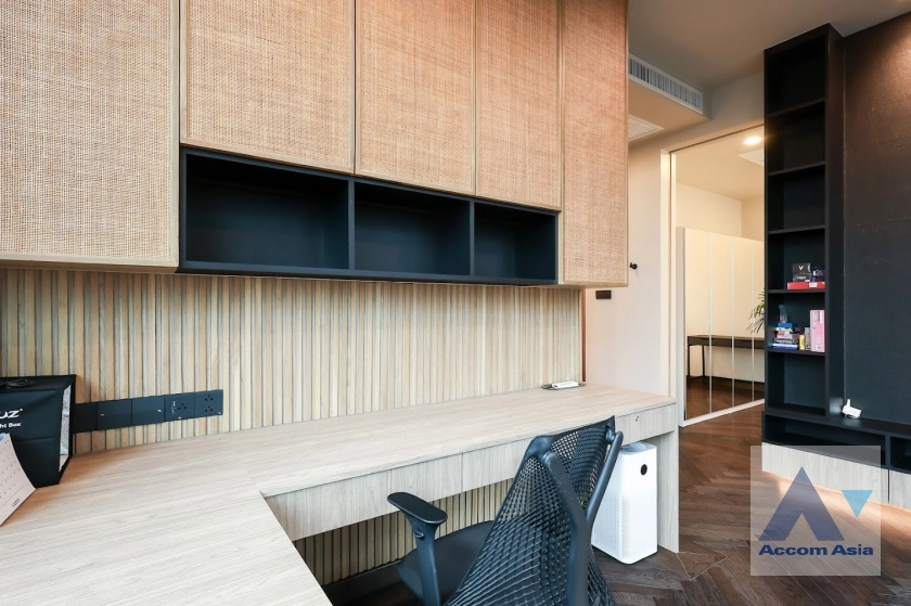 56  2 br Condominium For Rent in Sukhumvit ,Bangkok BTS Phrom Phong at Supalai Oriental Sukhumvit 39 AA43991