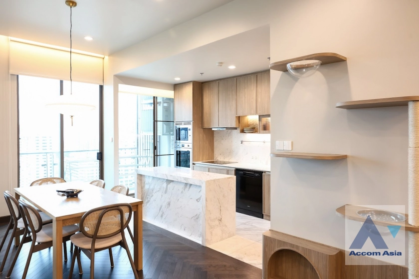 11  2 br Condominium For Rent in Sukhumvit ,Bangkok BTS Phrom Phong at Supalai Oriental Sukhumvit 39 AA43991