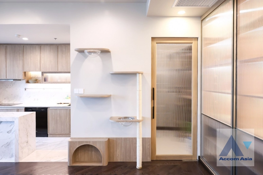 22  2 br Condominium For Rent in Sukhumvit ,Bangkok BTS Phrom Phong at Supalai Oriental Sukhumvit 39 AA43991