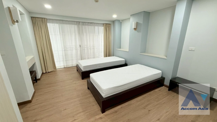 10  2 br Apartment For Rent in Sukhumvit ,Bangkok BTS Thong Lo at Modern spacious residence AA43993