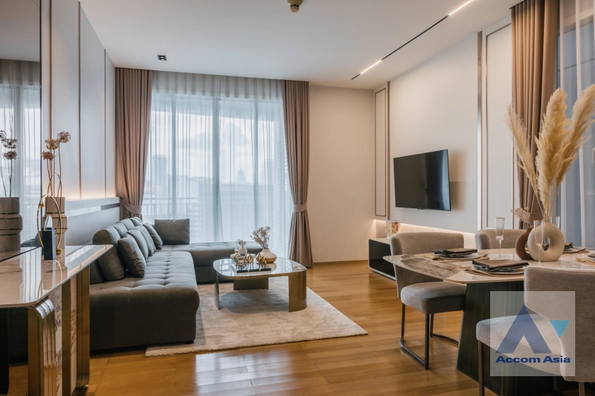unit 2 Bedrooms  Condominium For Rent & Sale in Sukhumvit, Bangkok  near BTS Phrom Phong (AA43996)