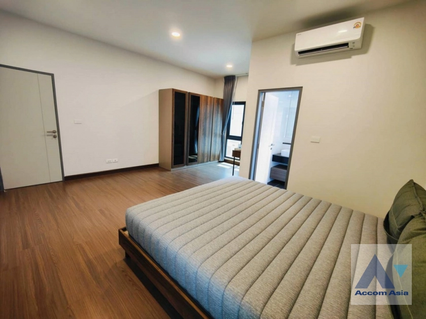 20  4 br House For Rent in Samutprakan ,Samutprakan BTS Bang Na at The City Bangna AA43998