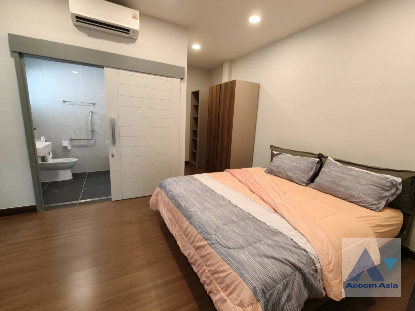 20  5 br House For Rent in Samutprakan ,Samutprakan BTS Bang Na at The City Bangna AA43999