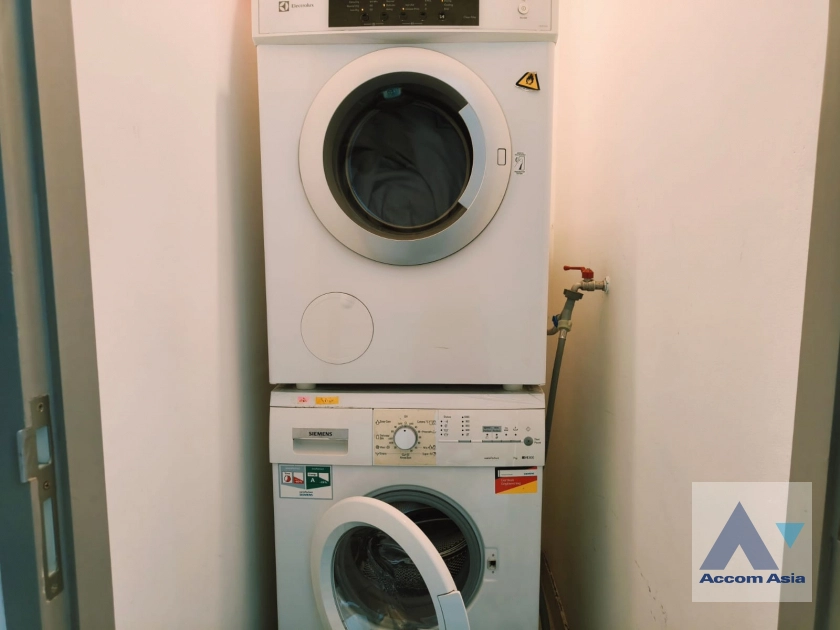 12  2 br Condominium For Rent in Sukhumvit ,Bangkok BTS On Nut at Ideo Mobi Sukhumvit AA44000