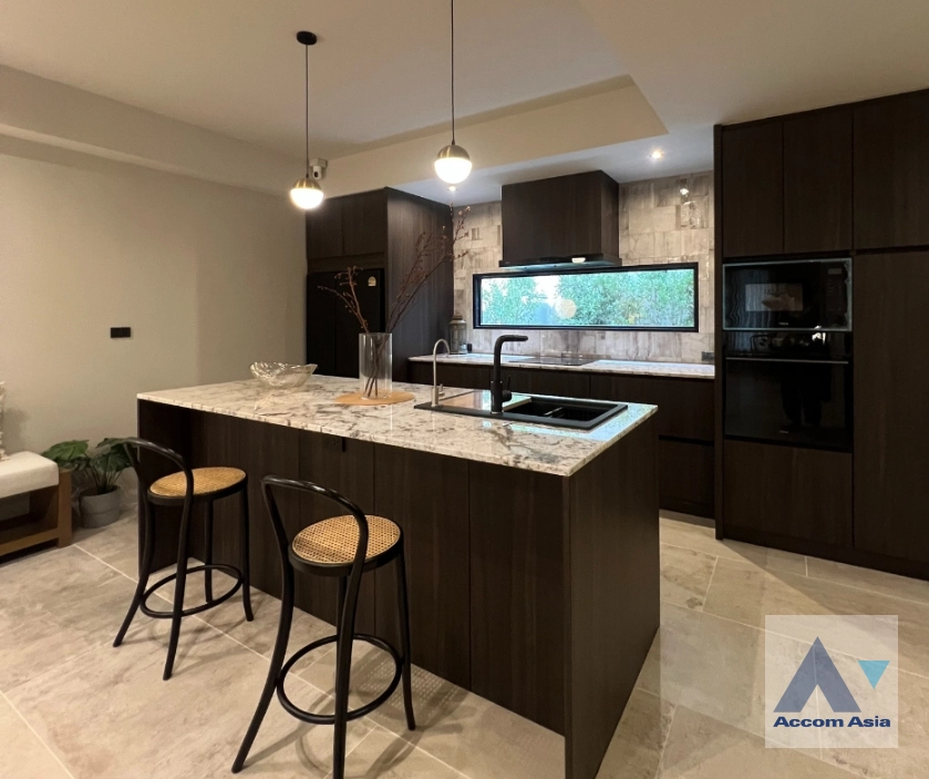 house for rent in Sukhumvit, Bangkok Code AA44002