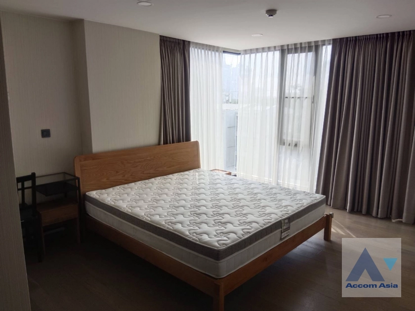 9  2 br Condominium For Rent in Ploenchit ,Bangkok BTS Ratchadamri - MRT Silom at Klass Sarasin-Rajdamri AA44003