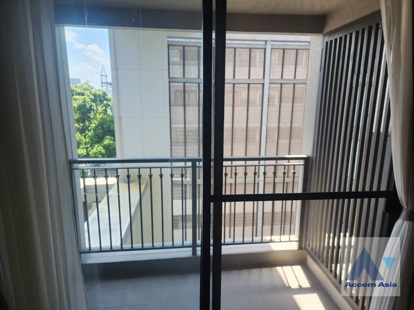 8  2 br Condominium For Rent in Ploenchit ,Bangkok BTS Ratchadamri - MRT Silom at Klass Sarasin-Rajdamri AA44003