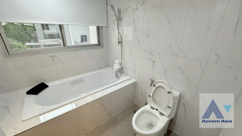 16  2 br Apartment For Rent in Sukhumvit ,Bangkok BTS Thong Lo at Modern spacious residence AA44009