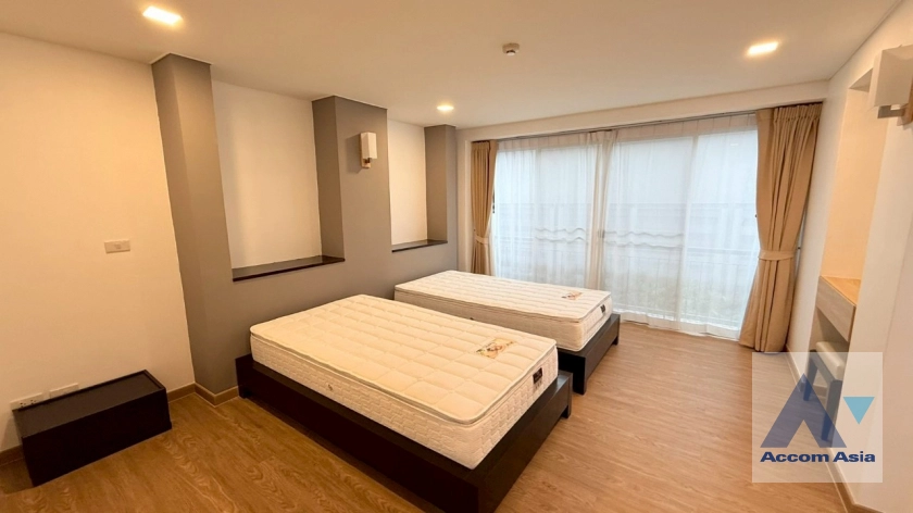 10  2 br Apartment For Rent in Sukhumvit ,Bangkok BTS Thong Lo at Modern spacious residence AA44009