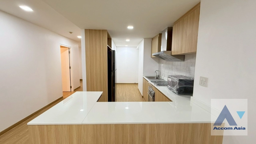 4  2 br Apartment For Rent in Sukhumvit ,Bangkok BTS Thong Lo at Modern spacious residence AA44009