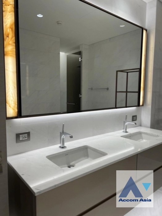 15  2 br Condominium for rent and sale in Ploenchit ,Bangkok BTS Chitlom at The Residences at Sindhorn Kempinski Hotel Bangkok AA44010