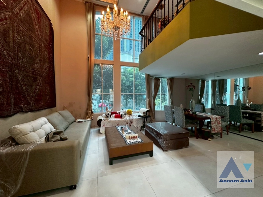  2  4 br House For Sale in Sukhumvit ,Bangkok BTS Thong Lo at Baan Klang Krung Thonglor AA44012
