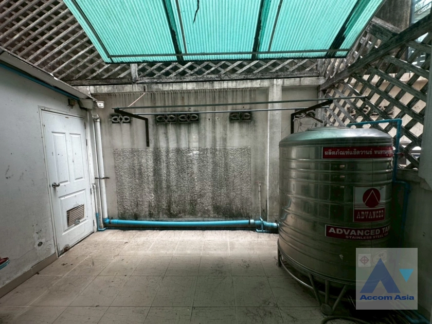 25  4 br House For Sale in Sukhumvit ,Bangkok BTS Thong Lo at Baan Klang Krung Thonglor AA44012