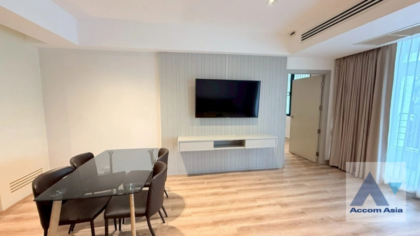 5  2 br Apartment For Rent in Sukhumvit ,Bangkok BTS Asok - MRT Sukhumvit at Newly Renovated AA44016