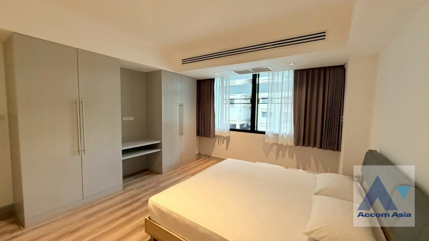 16  2 br Apartment For Rent in Sukhumvit ,Bangkok BTS Asok - MRT Sukhumvit at Newly Renovated AA44016