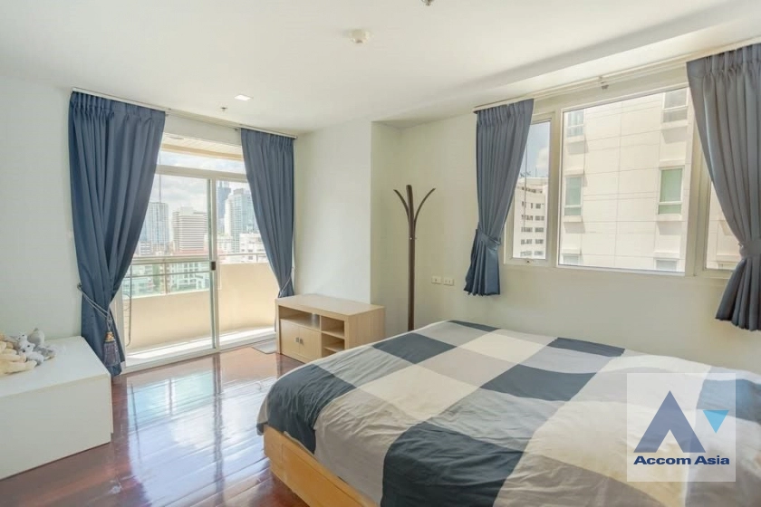 12  2 br Condominium For Sale in Sukhumvit ,Bangkok BTS Nana at Sukhumvit City Resort AA44017