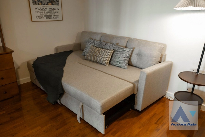 7  2 br Condominium For Sale in Sathorn ,Bangkok BRT Thanon Chan at Baan Nonzee AA44022