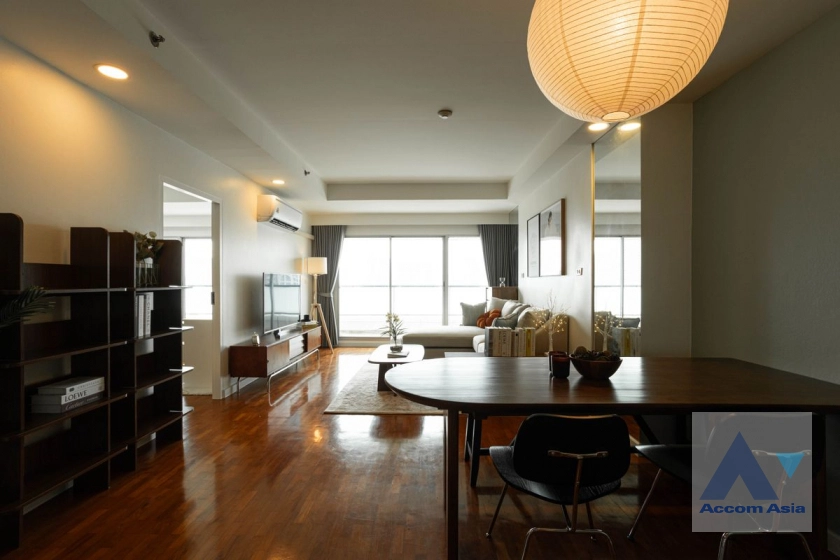 4  2 br Condominium For Sale in Sathorn ,Bangkok BRT Thanon Chan at Baan Nonzee AA44022