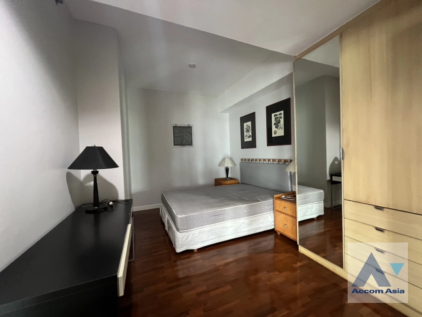 8  3 br Condominium for rent and sale in Sathorn ,Bangkok BRT Thanon Chan at Baan Nonzee AA44023