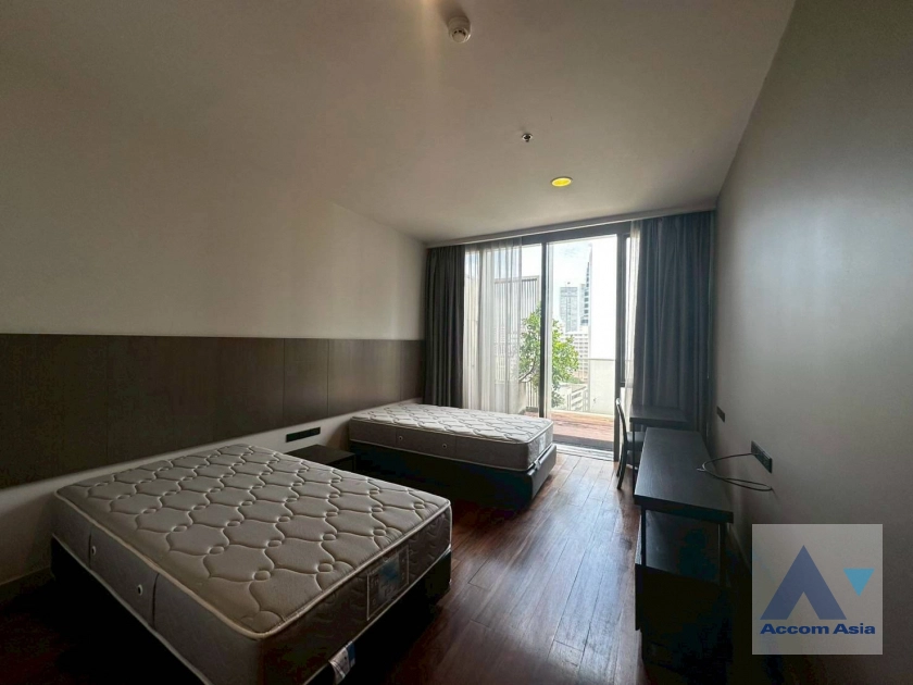 12  3 br Apartment for rent and sale in Sukhumvit ,Bangkok  at Modern Apartment AA44028