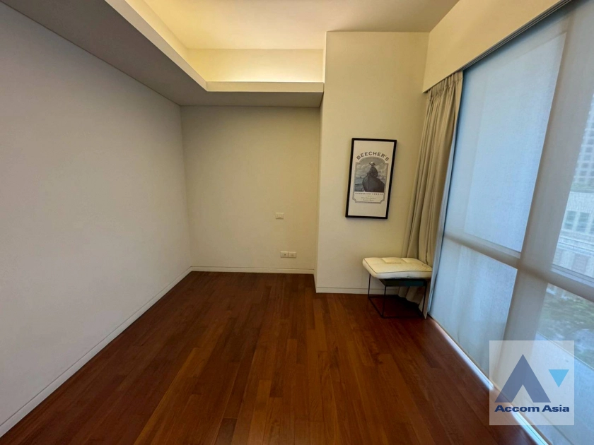 15  2 br Condominium for rent and sale in Ploenchit ,Bangkok BTS Ratchadamri at Hansar Residence AA44030