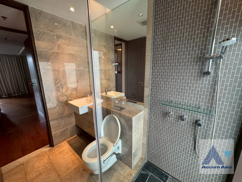 16  2 br Condominium for rent and sale in Ploenchit ,Bangkok BTS Ratchadamri at Hansar Residence AA44030