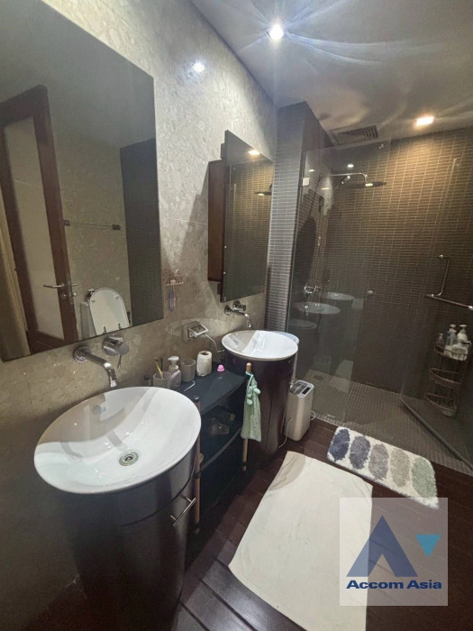 15  3 br Condominium for rent and sale in Ploenchit ,Bangkok BTS National Stadium at Pathumwan Oasis AA44031