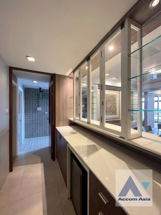 6  2 br Condominium for rent and sale in Ploenchit ,Bangkok BTS Ploenchit at All Seasons Mansion AA44036