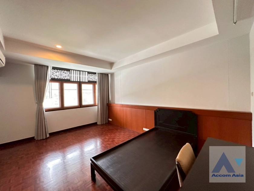 15  4 br Apartment for rent and sale in Sathorn ,Bangkok BTS Chong Nonsi - MRT Lumphini at Perfect Living In Bangkok AA44037