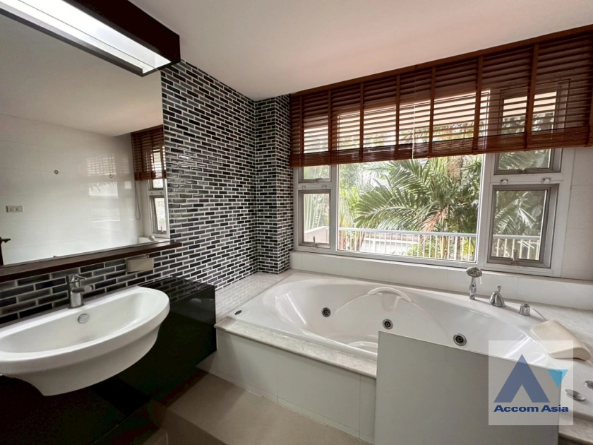 22  4 br Apartment for rent and sale in Sathorn ,Bangkok BTS Chong Nonsi - MRT Lumphini at Perfect Living In Bangkok AA44037