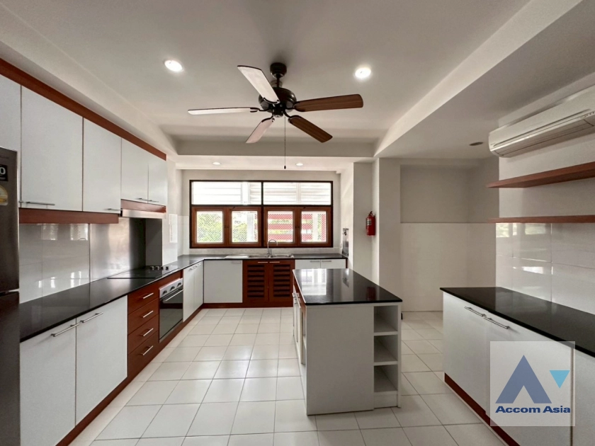  1  4 br Apartment for rent and sale in Sathorn ,Bangkok BTS Chong Nonsi - MRT Lumphini at Perfect Living In Bangkok AA44037