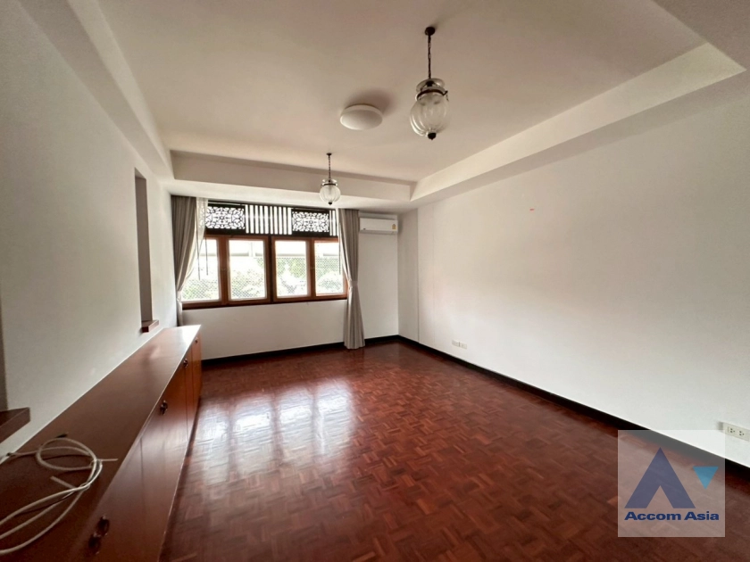 17  4 br Apartment for rent and sale in Sathorn ,Bangkok BTS Chong Nonsi - MRT Lumphini at Perfect Living In Bangkok AA44037