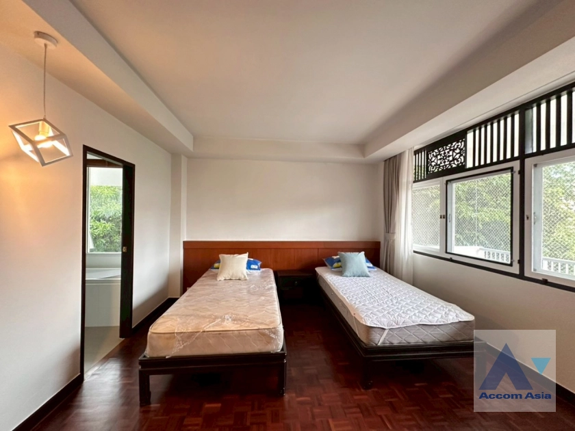 11  4 br Apartment For Rent in Sathorn ,Bangkok BTS Chong Nonsi - MRT Lumphini at Perfect Living In Bangkok AA44039