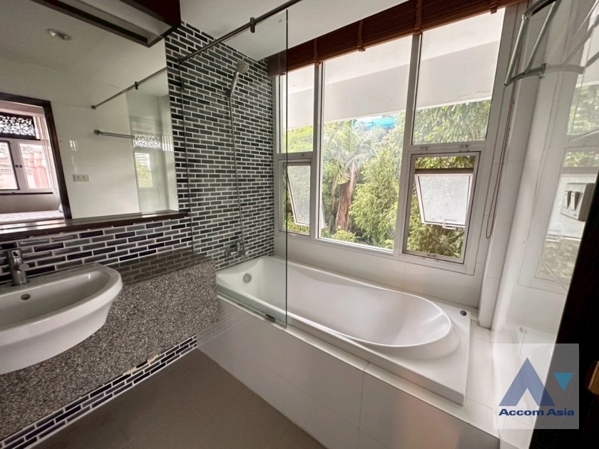 17  4 br Apartment For Rent in Sathorn ,Bangkok BTS Chong Nonsi - MRT Lumphini at Perfect Living In Bangkok AA44039