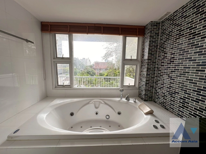 18  4 br Apartment For Rent in Sathorn ,Bangkok BTS Chong Nonsi - MRT Lumphini at Perfect Living In Bangkok AA44039