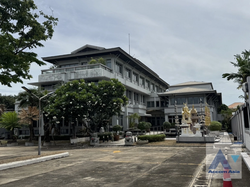  2  House For Rent in Lat Phrao ,Bangkok  AA44043