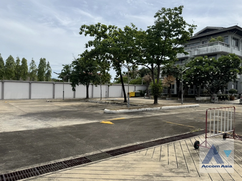 unitHome Office |  House For Rent in Lat Phrao, Bangkok  (AA44043)