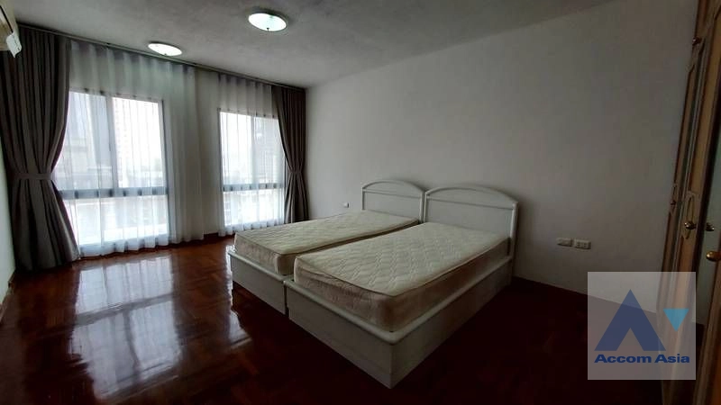 9  3 br Apartment for rent and sale in Ploenchit ,Bangkok BTS Chitlom at Heart of Langsuan - Privacy AA44052