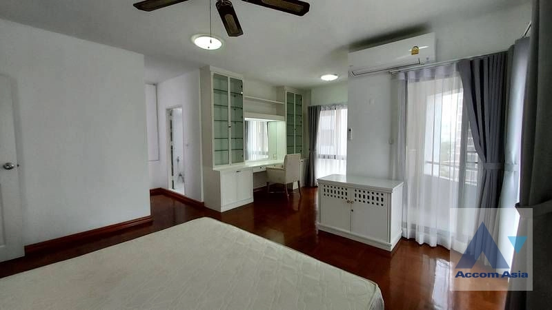 5  3 br Apartment for rent and sale in Ploenchit ,Bangkok BTS Chitlom at Heart of Langsuan - Privacy AA44052