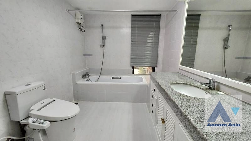 12  3 br Apartment for rent and sale in Ploenchit ,Bangkok BTS Chitlom at Heart of Langsuan - Privacy AA44052