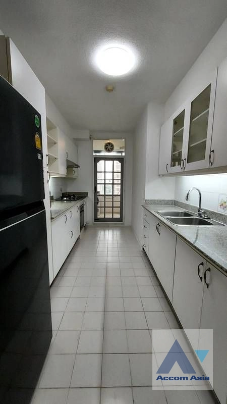 11  3 br Apartment for rent and sale in Ploenchit ,Bangkok BTS Chitlom at Heart of Langsuan - Privacy AA44052