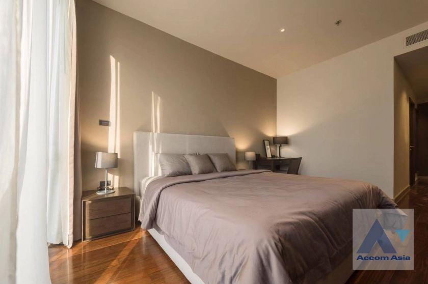 8  2 br Apartment for rent and sale in Sukhumvit ,Bangkok  at Modern Apartment AA44056