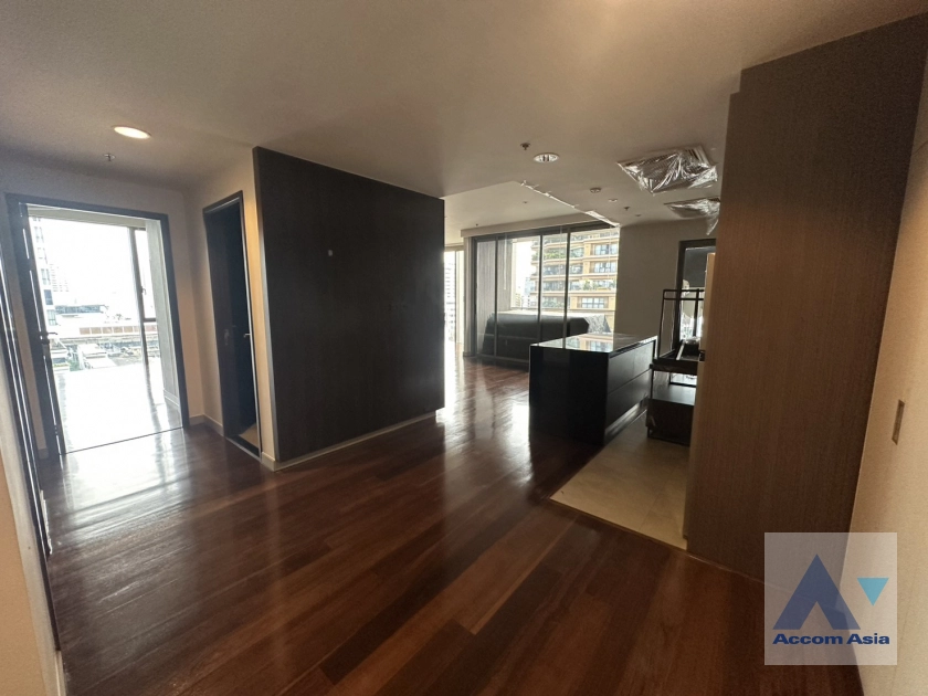 unitPet friendly |  3 Bedrooms  Apartment For Rent in Sukhumvit, Bangkok  (AA44059)