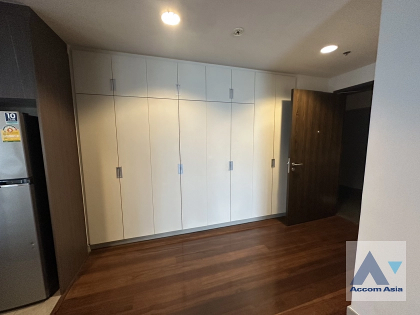 12  3 br Apartment For Rent in Sukhumvit ,Bangkok  at Modern Apartment AA44059